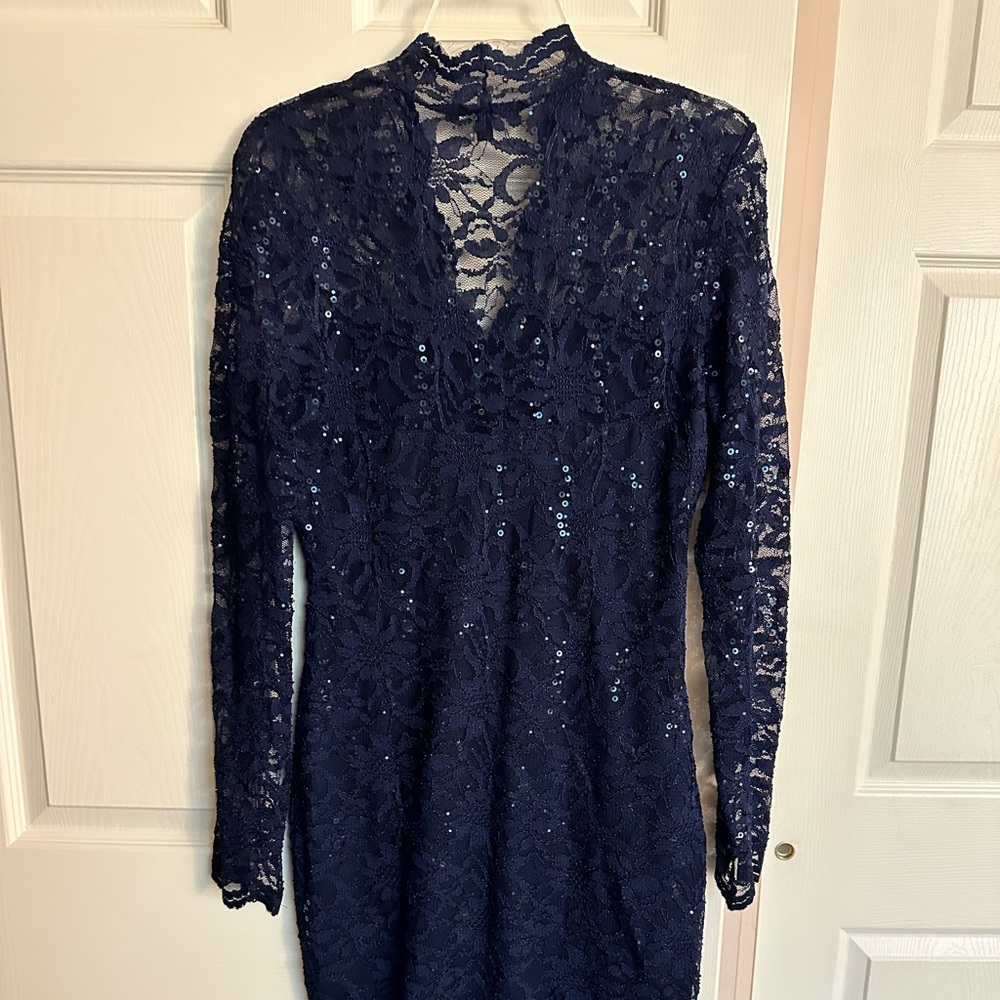 Marina V-Neck Midi Length size M Navy Blue